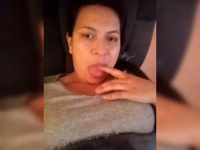 Checkout slutty camwhore Carla-jones Carla-jones from BongaCams