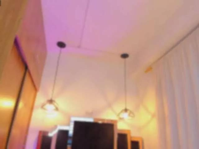 Offline Cassiestevens on BongaCams