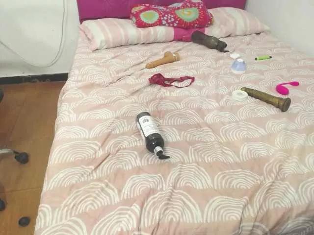 Offline CattleyaHotGirl on BongaCams