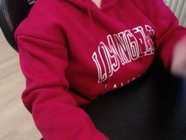 Offline Celina-Rose on BongaCams