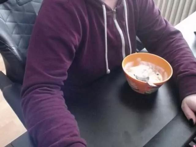 Offline Celina-Rose on BongaCams