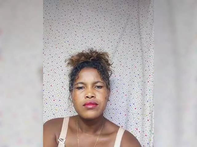 Freechat chaimah on BongaCams