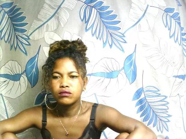 Freechat chaimah on BongaCams