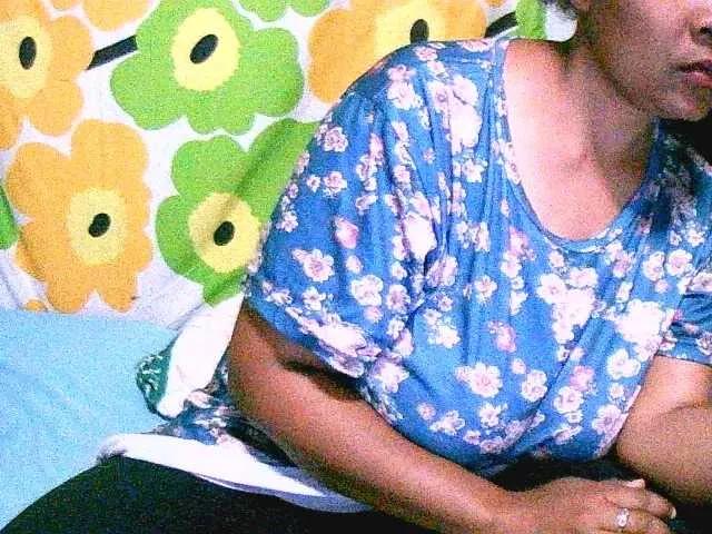 Freechat Chamnah on BongaCams