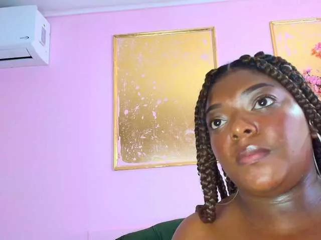 Freechat CHANNELMILLER69 on BongaCams