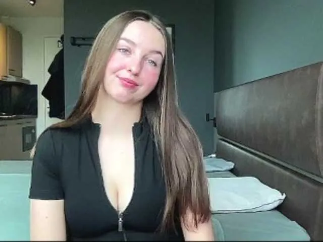Offline CharlotteNatural on BongaCams