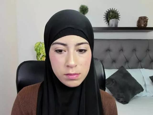 chaymae-nax on BongaCams 