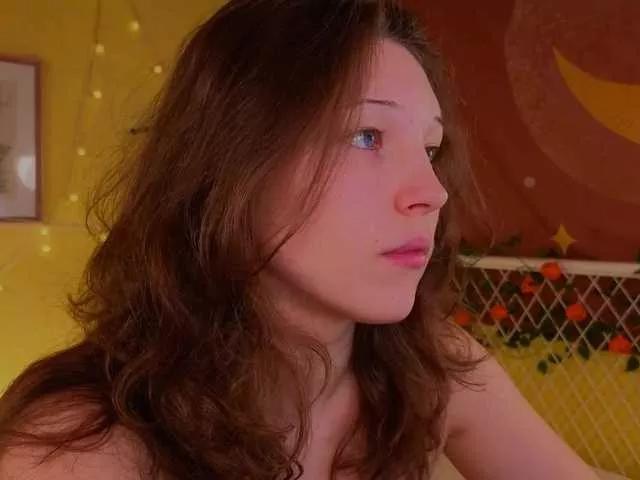 Discover sexy camslut CherryLea CherryLea from BongaCams