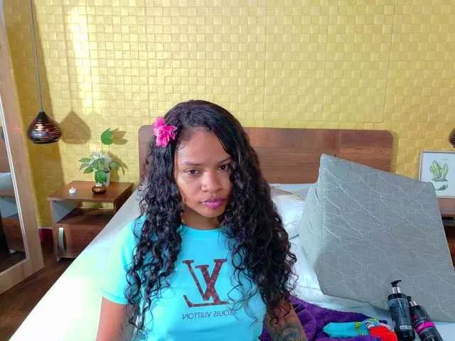 choco-milf on BongaCams 