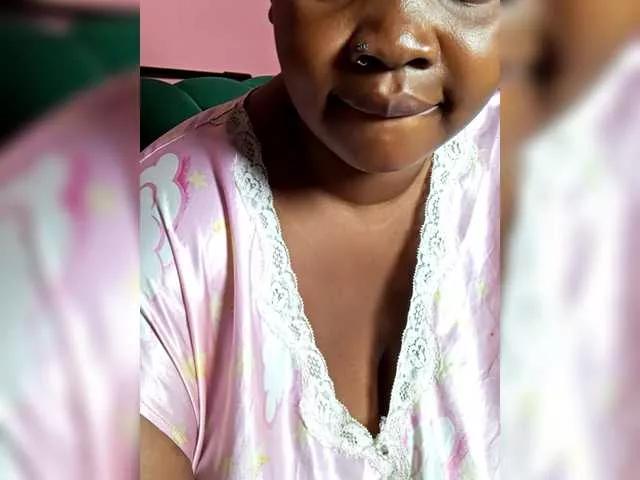 Offline Chubphem on BongaCams