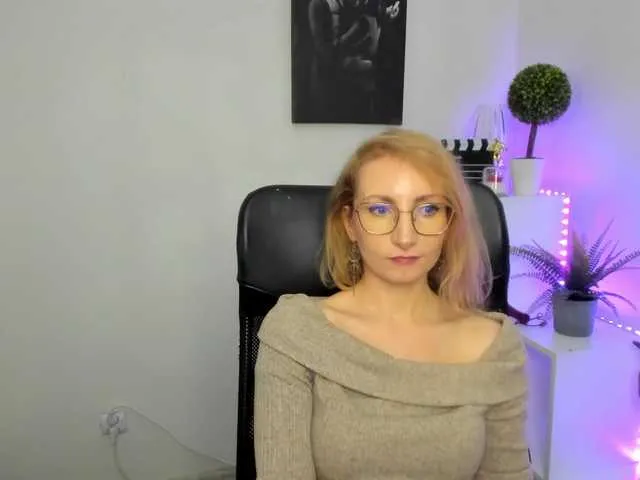 CinderellaMoon — #joi #mistress #fantasy #cfnm #new