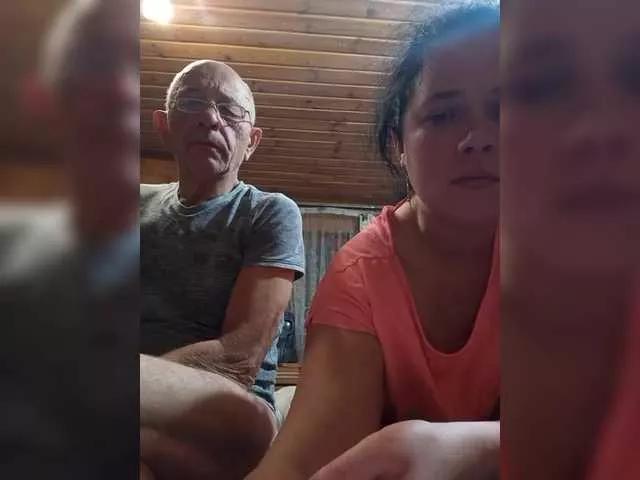 Hot CindyXErics wants you to fuck their body now CindyXErics from BongaCams