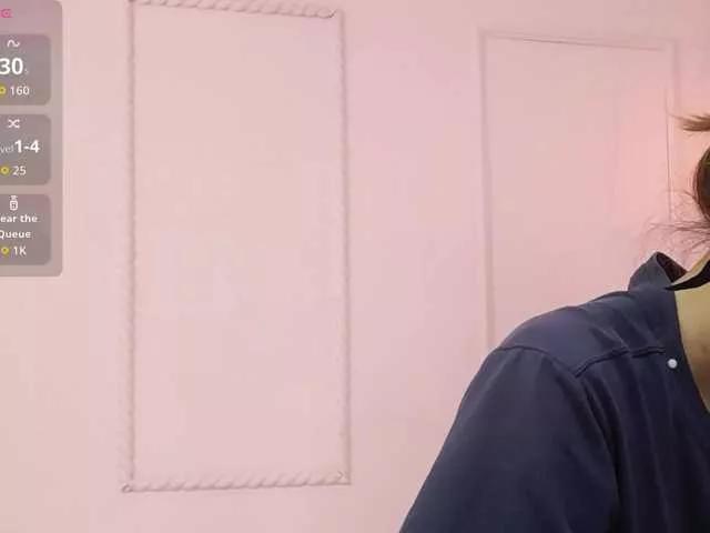 Try Cintia7cute, she wants to masturbate for you cintia7cute from BongaCams