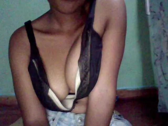 Clarasweet on BongaCams 