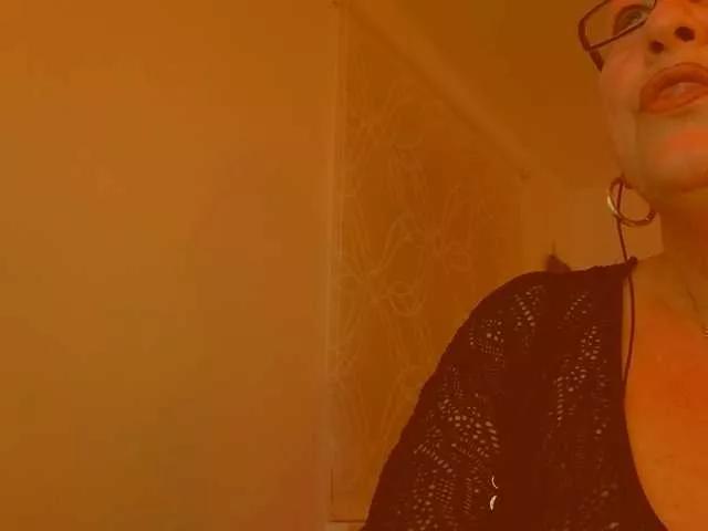 Offline Connyat99 on BongaCams