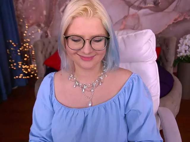 CoolTatis on BongaCams 