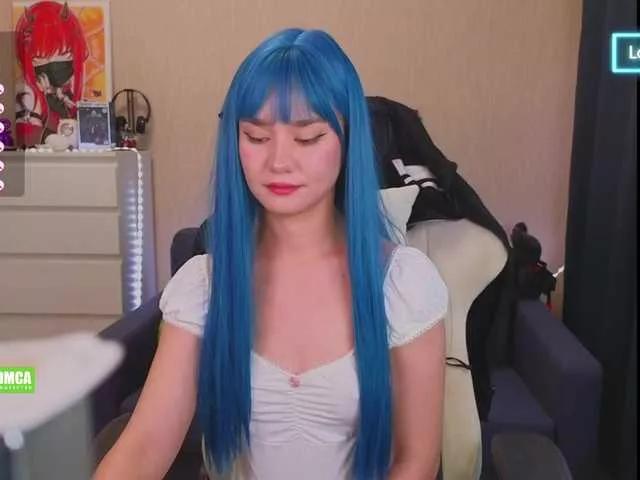 CreamMeow on BongaCams