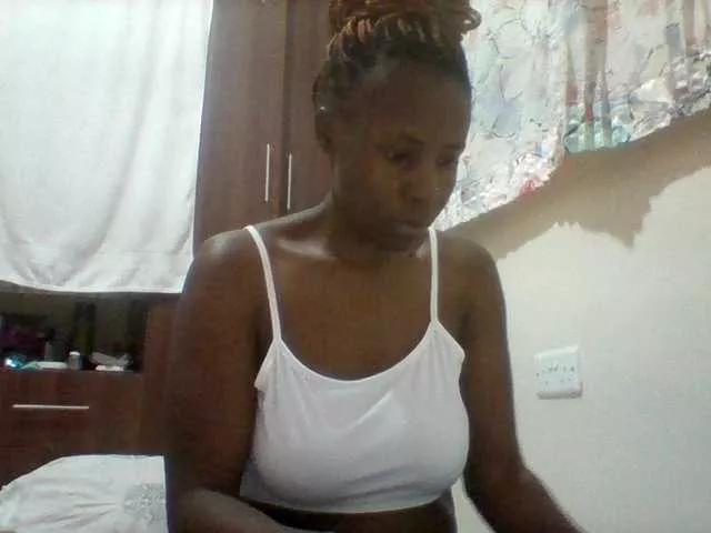 cutelizah on BongaCams 