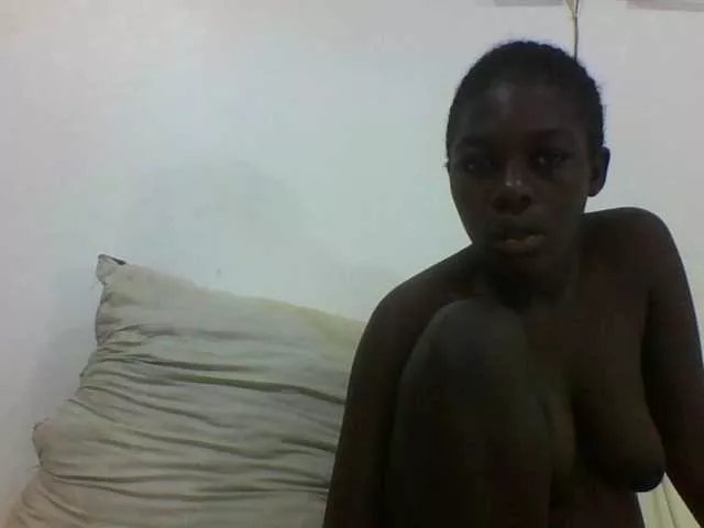 Offline CuteVicky on BongaCams