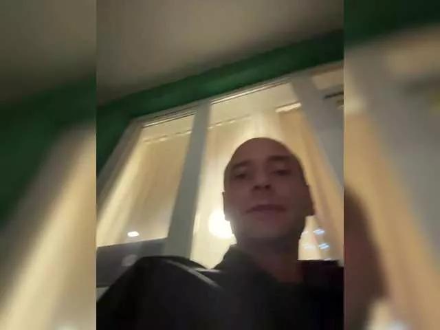 DAN-VIKI on BongaCams 