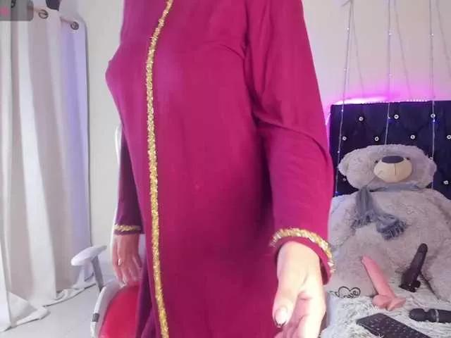 Offline Dana-Alabi on BongaCams