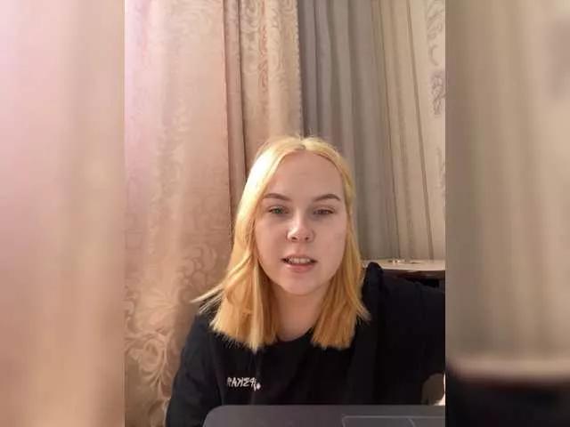 Daplohaya on BongaCams