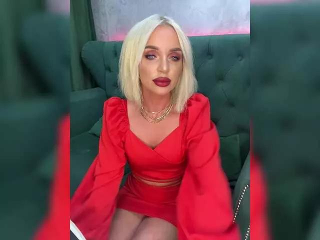 DarinaUK on BongaCams 