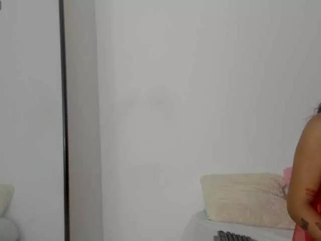 Dark-dolly on BongaCams 
