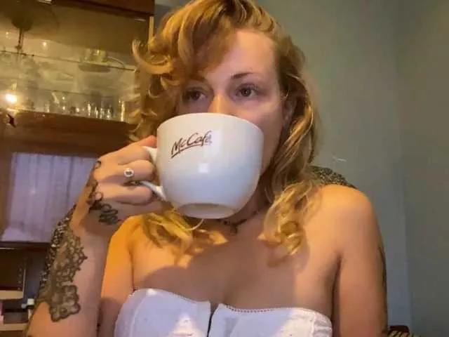 DayanaPretty on BongaCams 