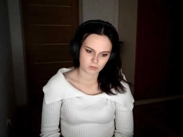 DelfinaStrauss on BongaCams