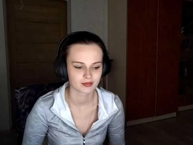 DelfinaStrauss on BongaCams
