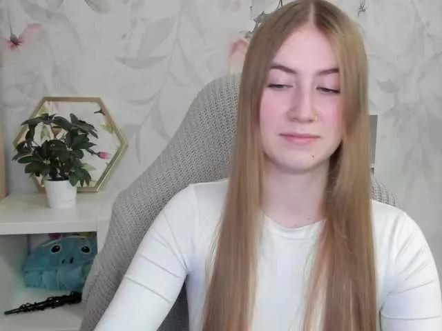 desireMegan on BongaCams 