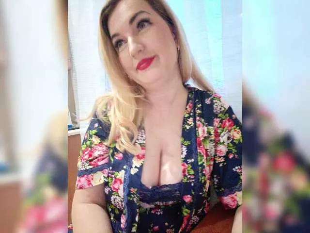 DiamondBloom on BongaCams