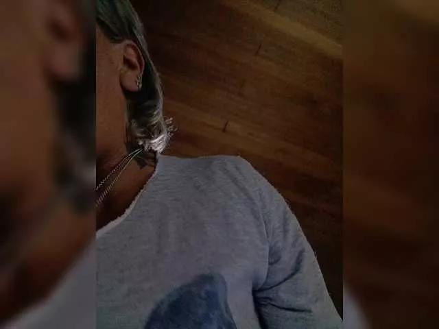 Freechat DirtyBiancax on BongaCams