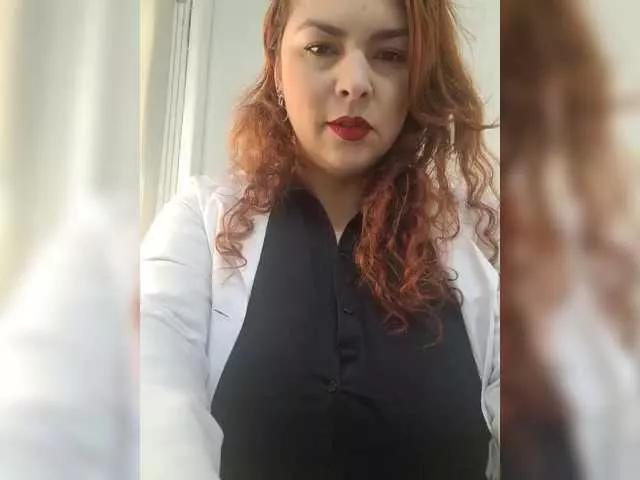 doctora-danna on BongaCams 