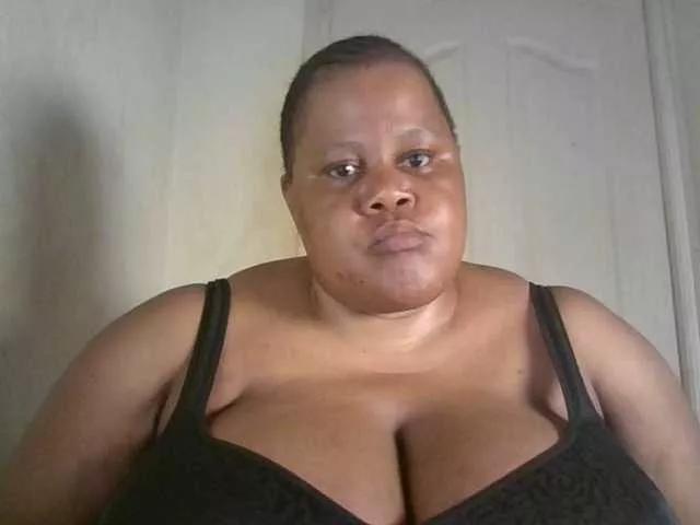Freechat Ebonymagixs on BongaCams