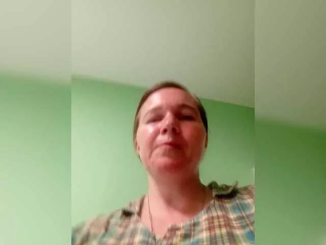 Offline Elena565-1 on BongaCams