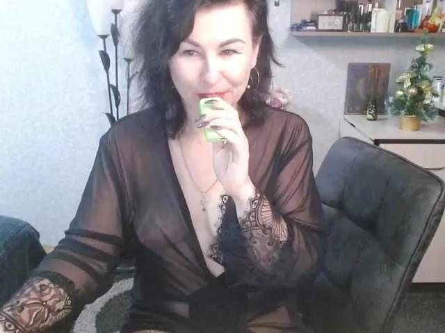 ElenaDroseraa on BongaCams 