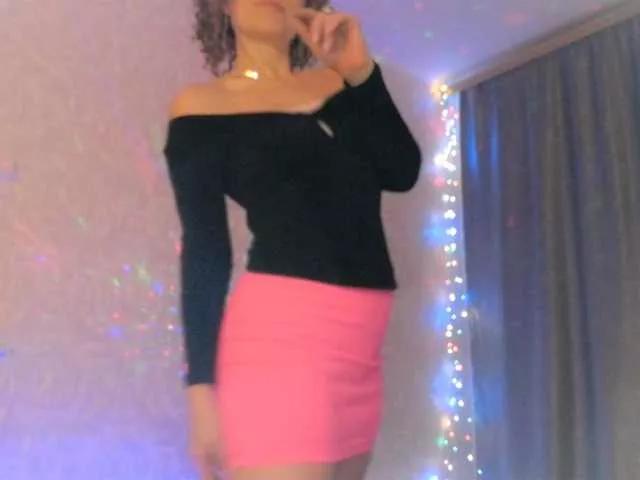 Offline Elenaza1001 on BongaCams