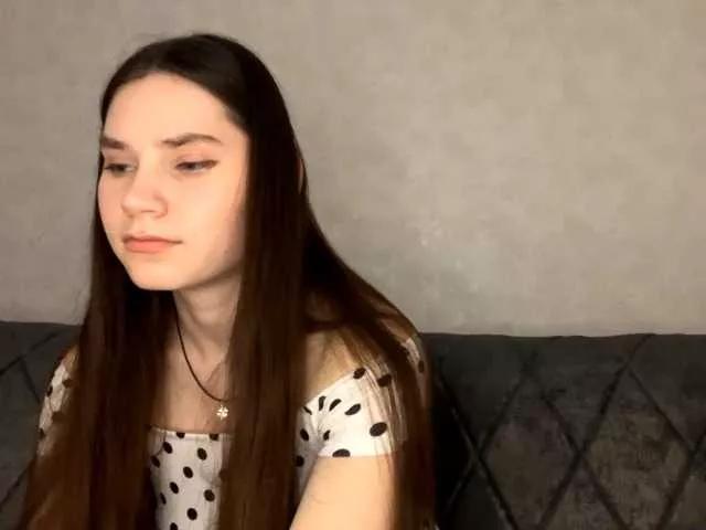 Hot ElinOroz wants you to fuck her body now ElinOroz from BongaCams