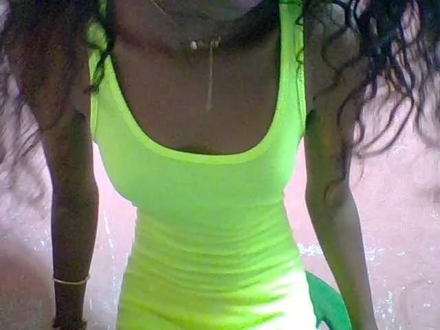 Elizahhh on BongaCams