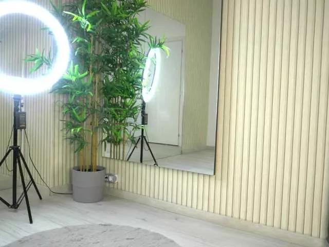 ellacandy on BongaCams 
