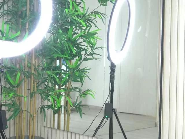 ellacandy on BongaCams 