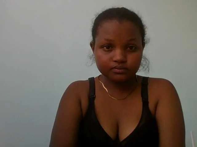 elodiezah — Freechat on BongaCams