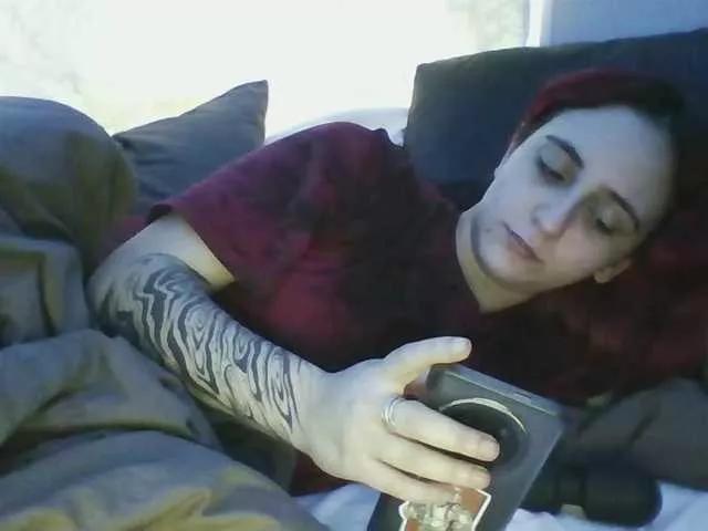 Masturbate to 23 years old Emaprincessa from BongaCams Emaprincessa from BongaCams