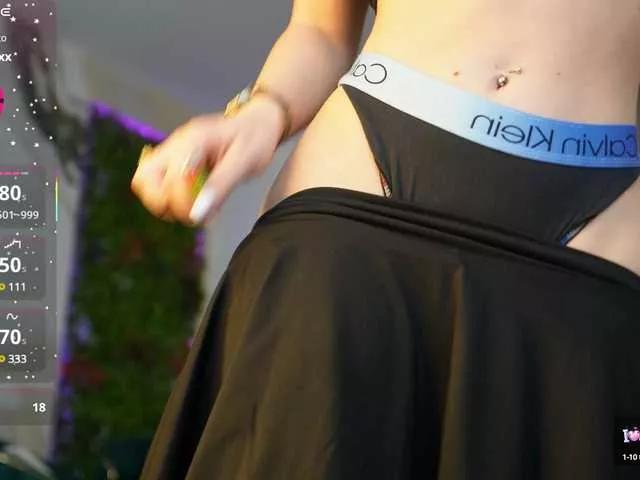 Emily-bloom on BongaCams