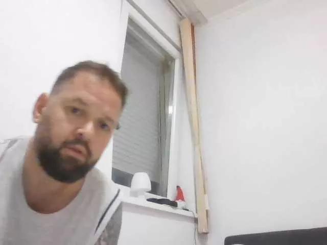 Emily-Jozef on BongaCams
