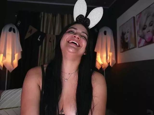 Emilyjhonson-1 from BongaCams