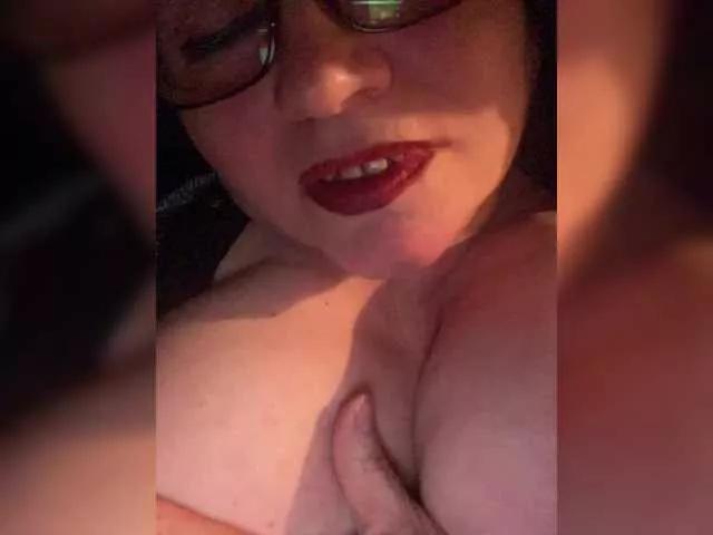 Try EmmaLust, she wants to masturbate for you EmmaLust from BongaCams