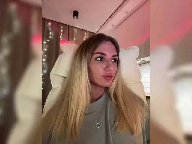 EnlivenLuv on BongaCams 
